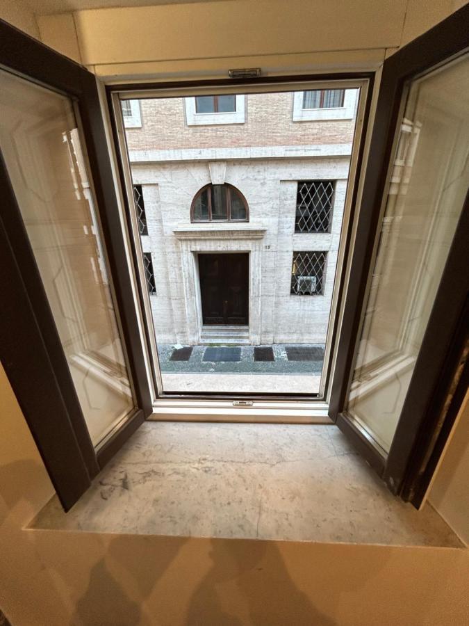 Raffaello's Place Roma