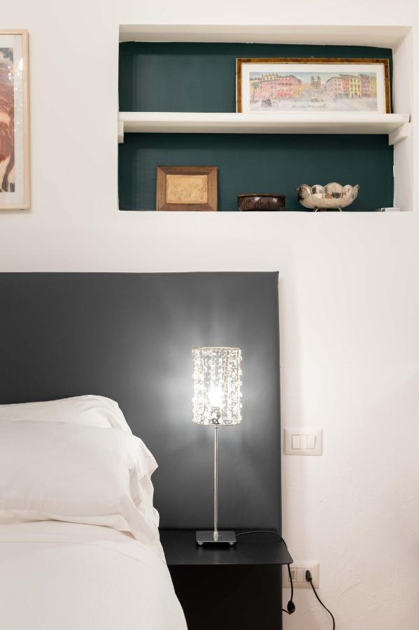 Old Trastevere Apartment