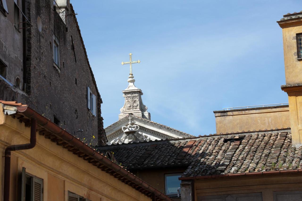 Pantheon Magic House