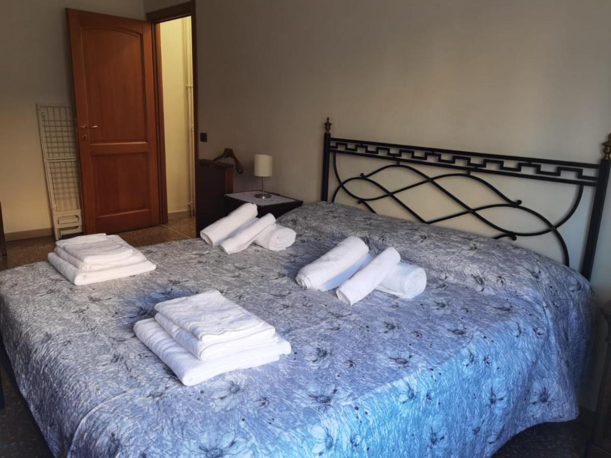 Per Turisti E Famiglie Leilighet *