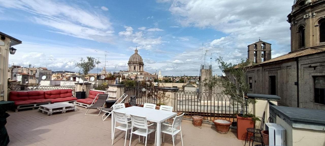Terrace On The Monuments Of * Roma