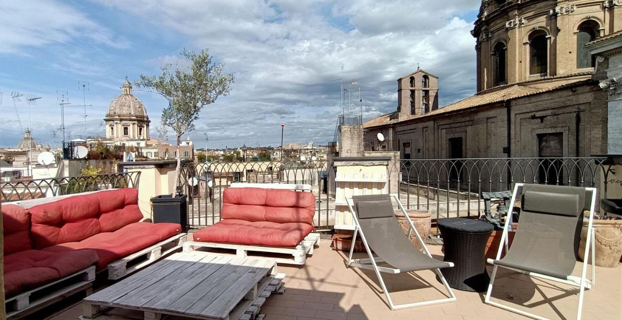 Terrace On The Monuments Of * Roma