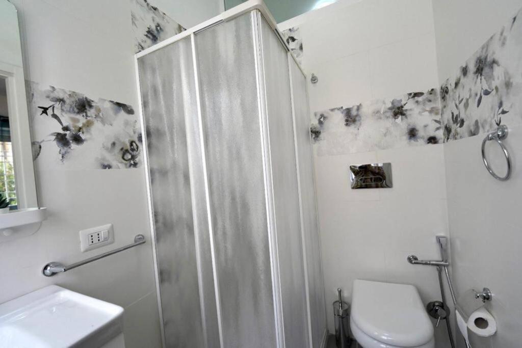 Cinecitta Luxury Flat Metro A Appartamento *