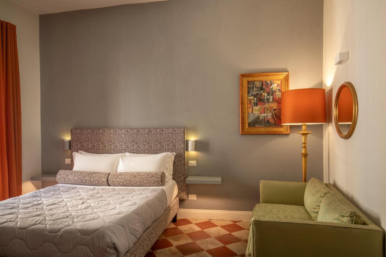 94 Luxury Roma
