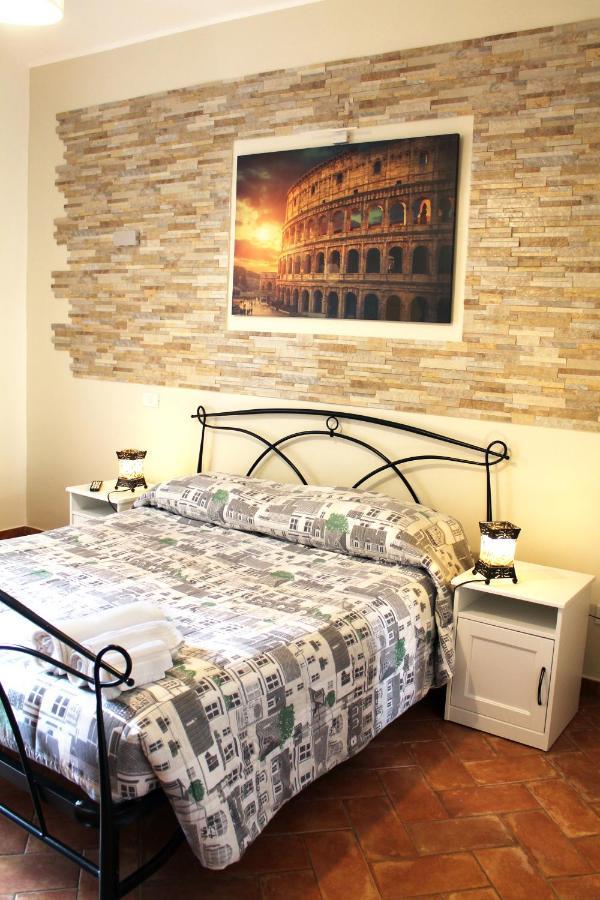 Apartment 50 Passi Colosseo Rom