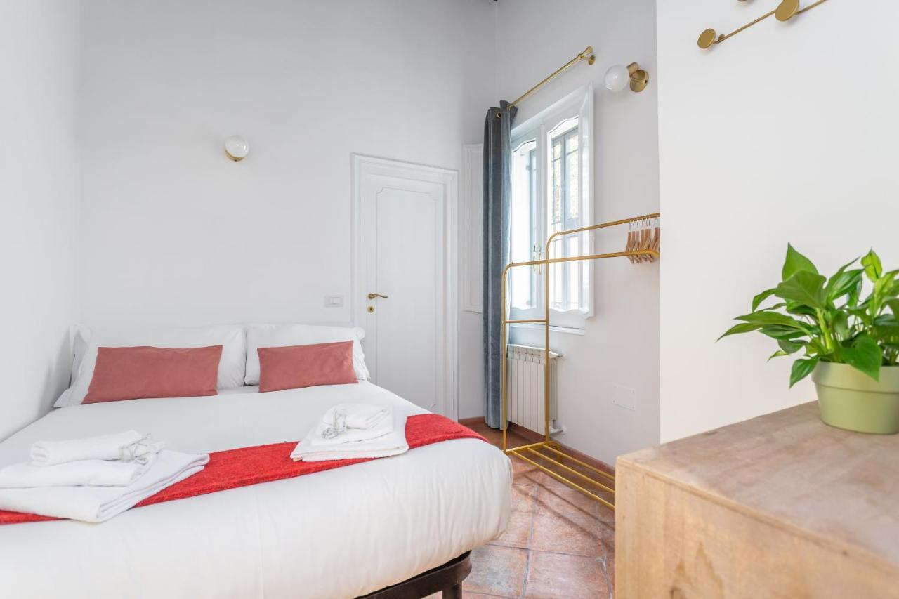 Barberini 3 Bdr * Rome