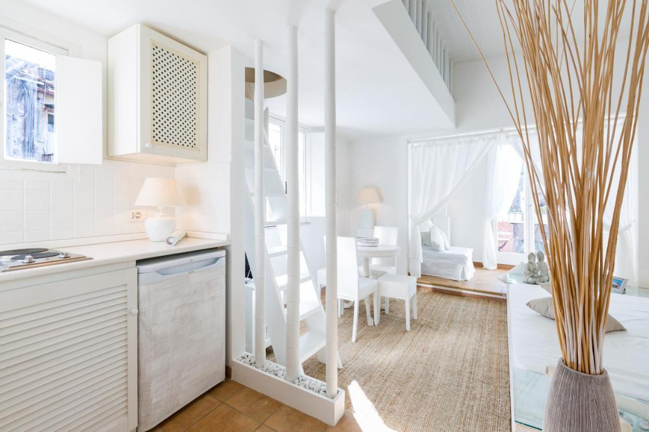 Campo Dei Fiori Luxury With Balcony Apartment *
