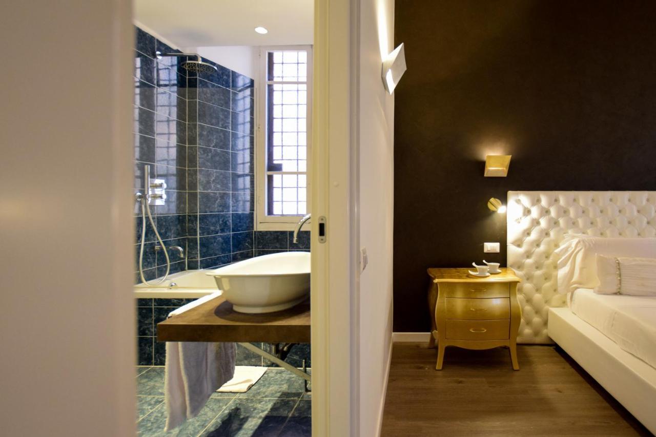 Navona Secret 3*