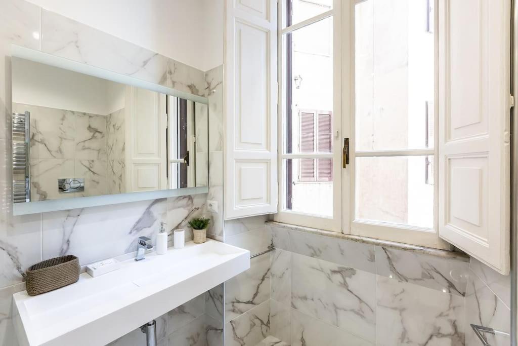 Portico D'ottavia Lux Apartamento *