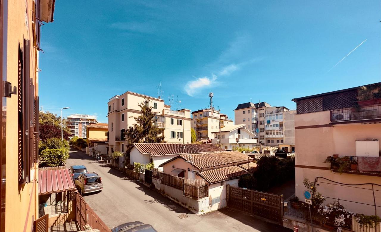 Gemelli-san Pietro-trastevere-casa Con Posto Auto * Roma