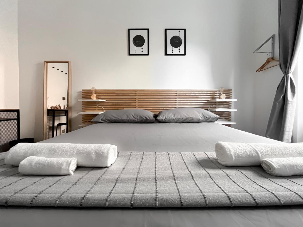 Apartment Nea Rom