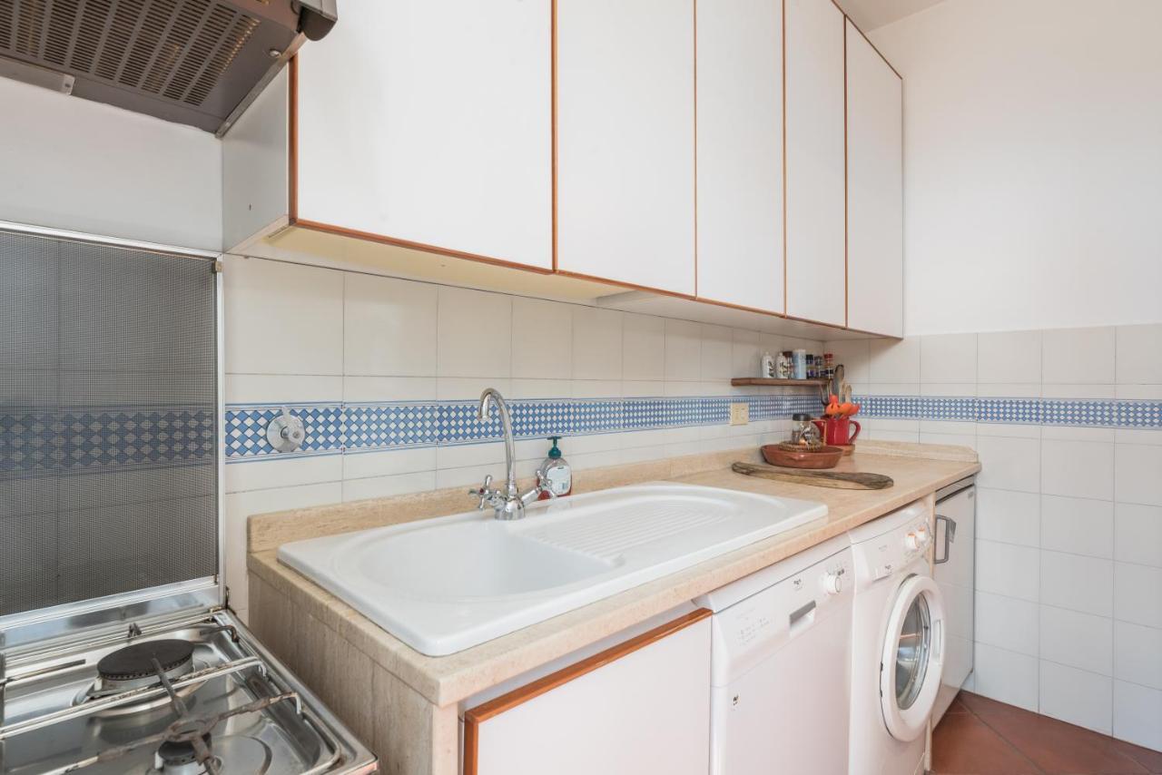 Colosseo Stylish Penthouse Apartment Rome