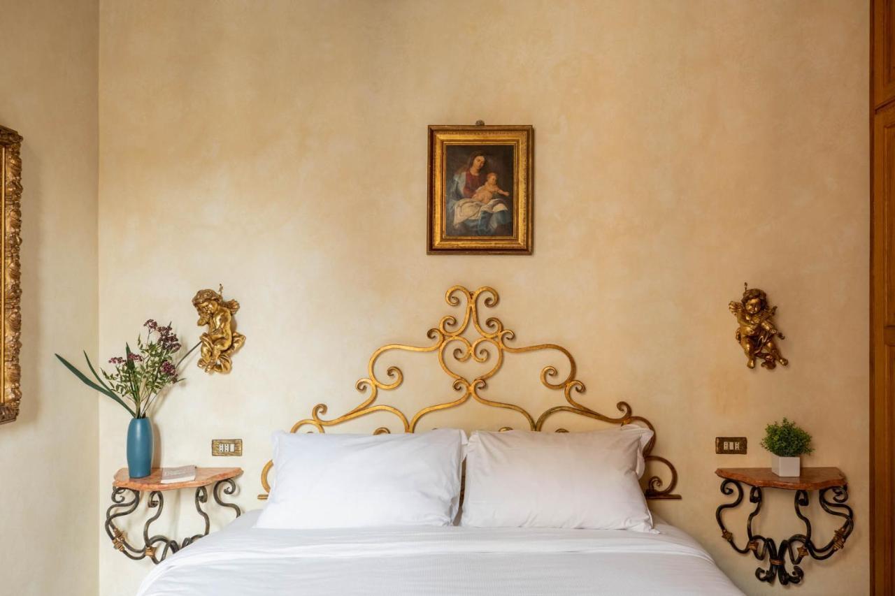 Apartment Iflat Golden Gem In Trevi Rome