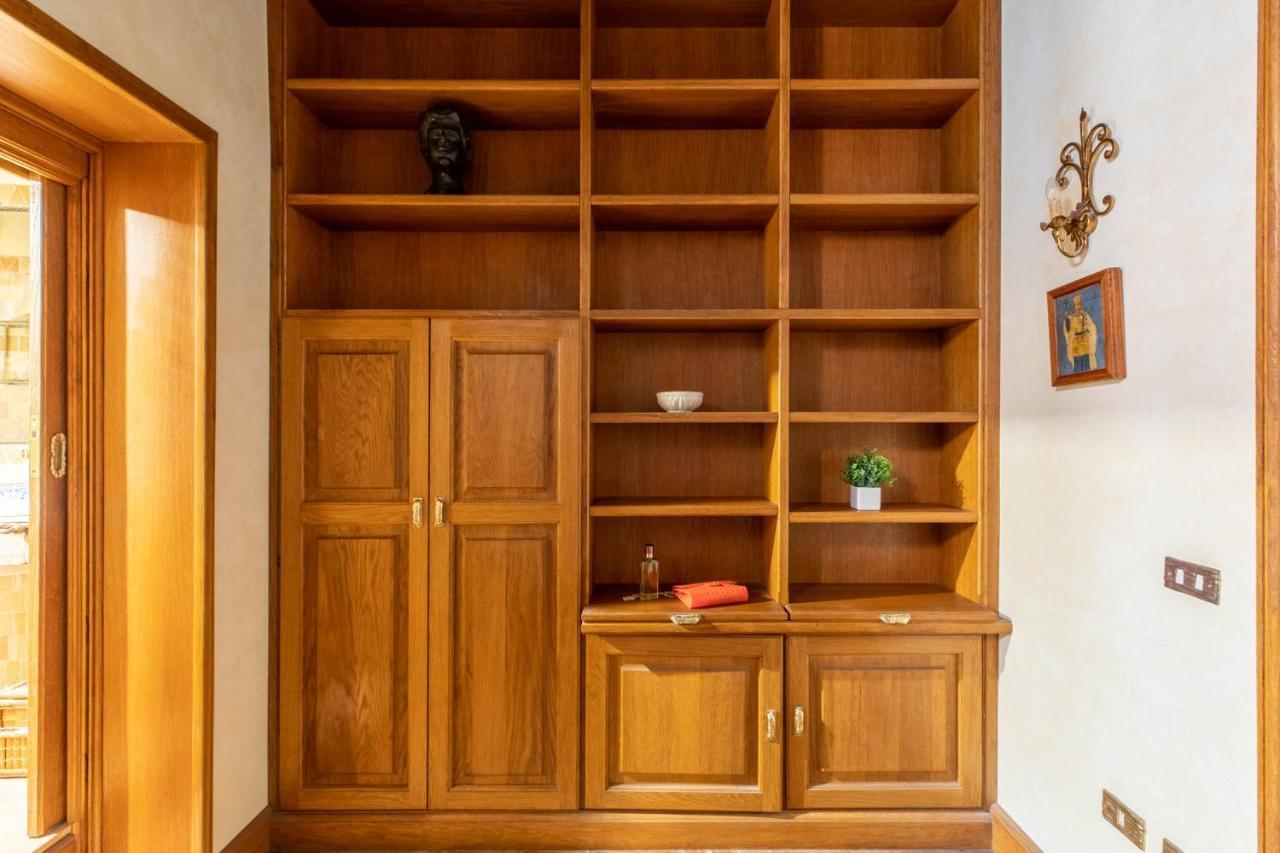 Iflat Golden Gem In Trevi Apartment Rome