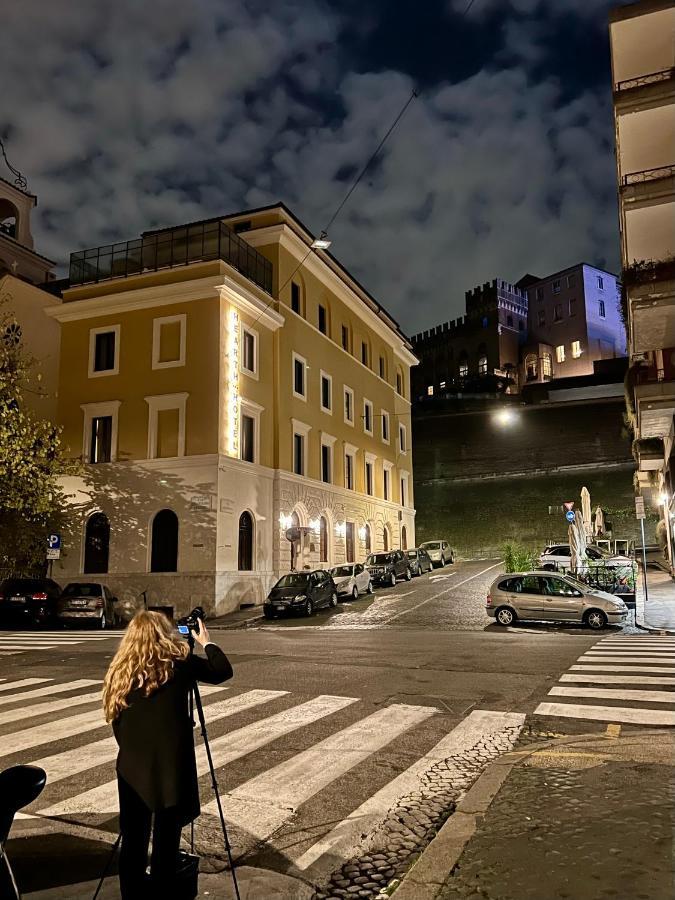 Privat overnatting In St Peter Square , Vatican City, Vatican Museums