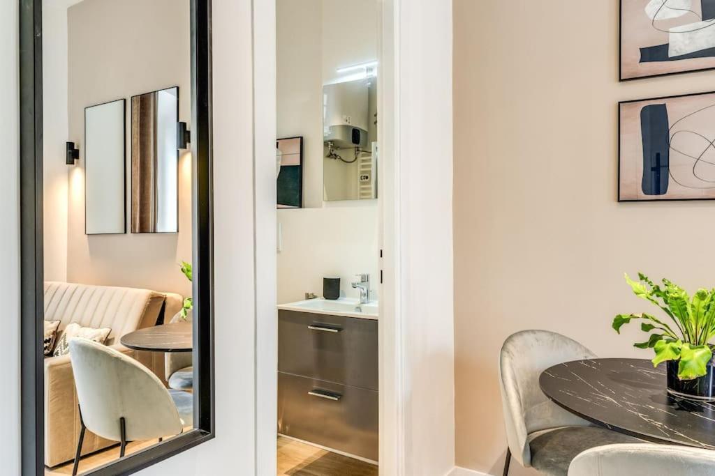 St Vatican Modern Loft Apartment
