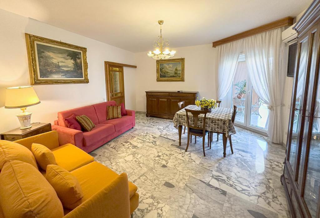 Apartamento Naveen's House Casa Roma