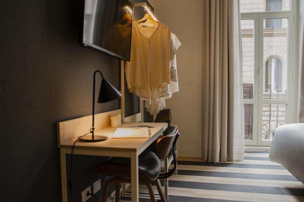Room Select Via Veneto 4*