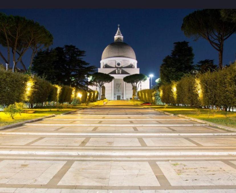 Eur Centro Lux Con Camino Roma