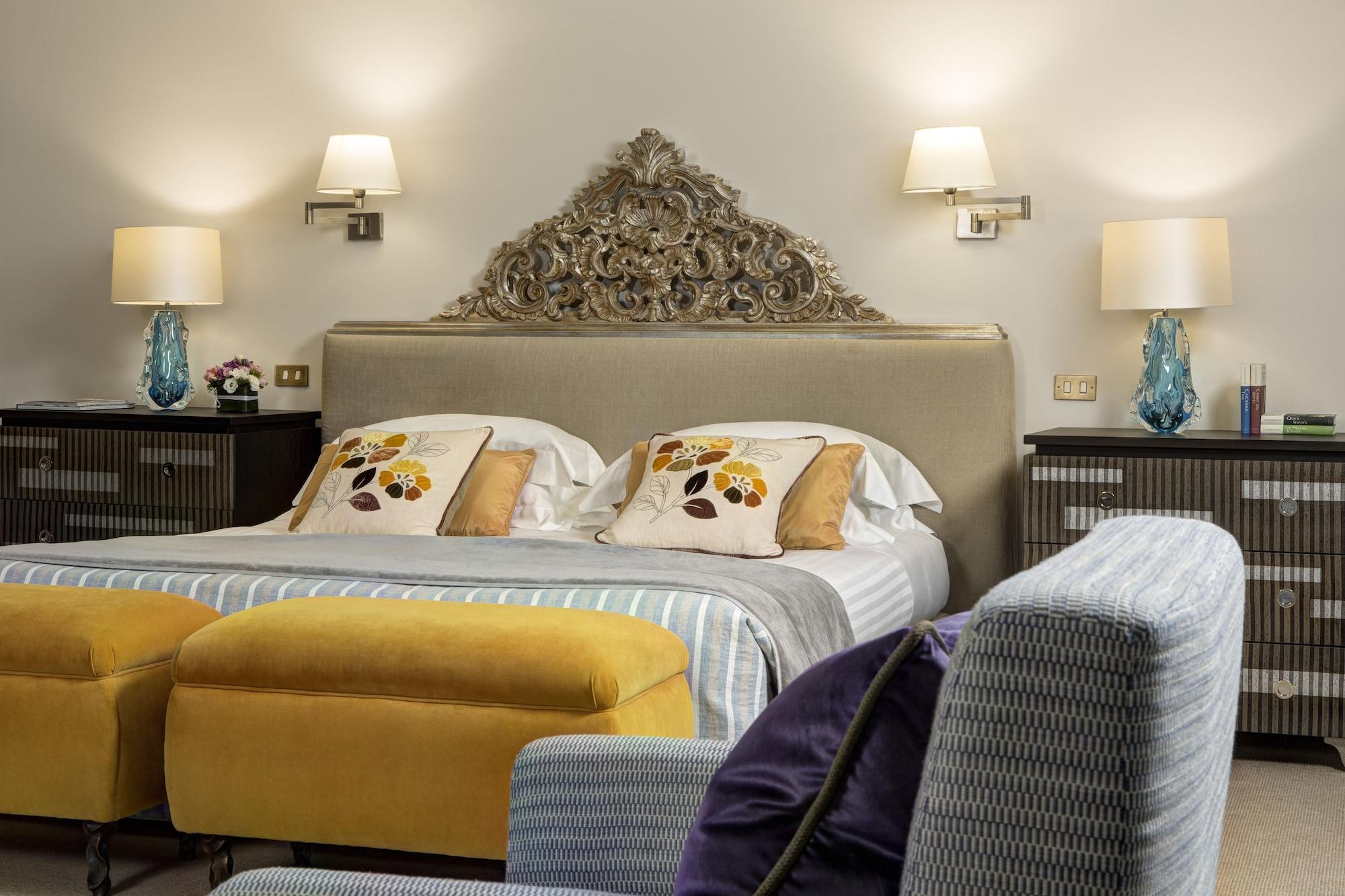 Hotel Rocco De Russie 5*