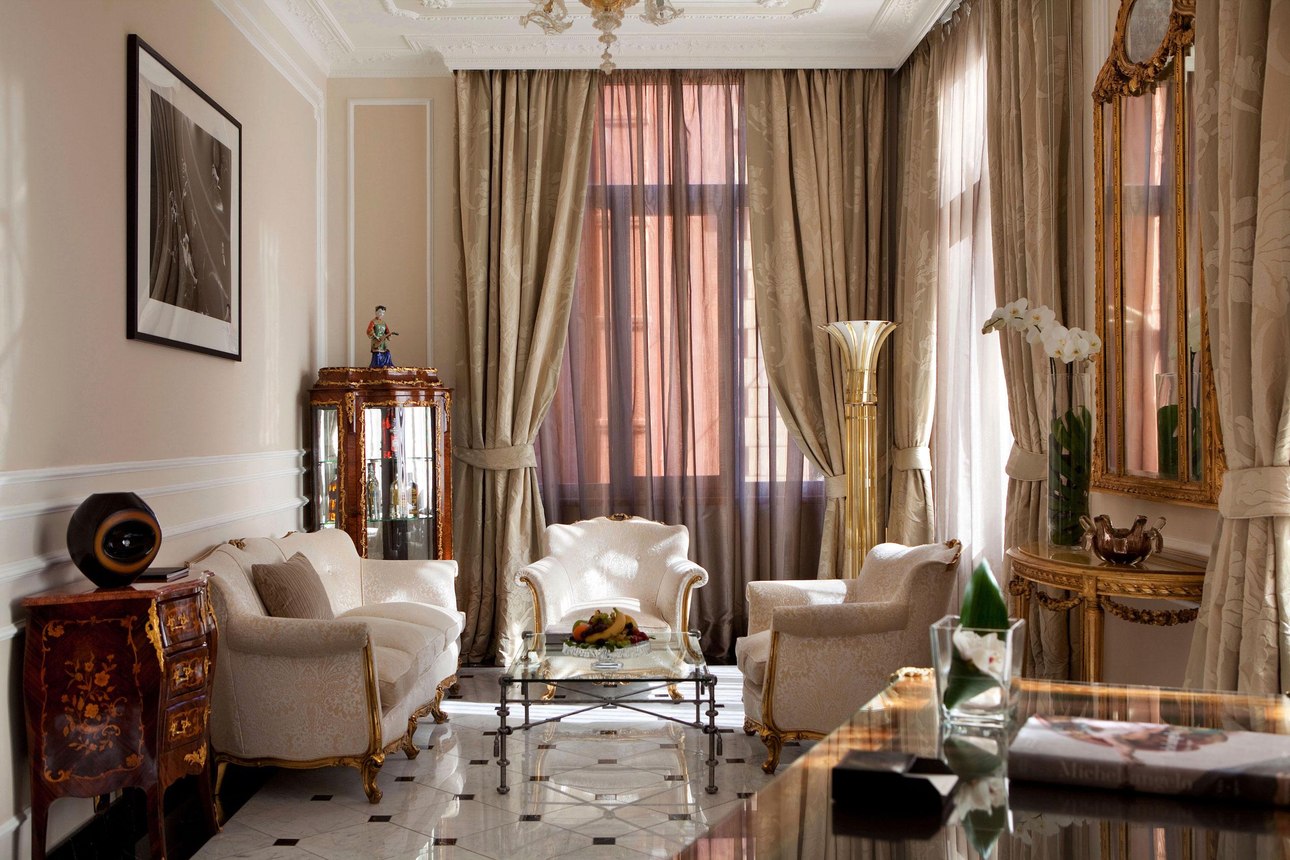Baglioni Regina - The Leading Of The World 5*