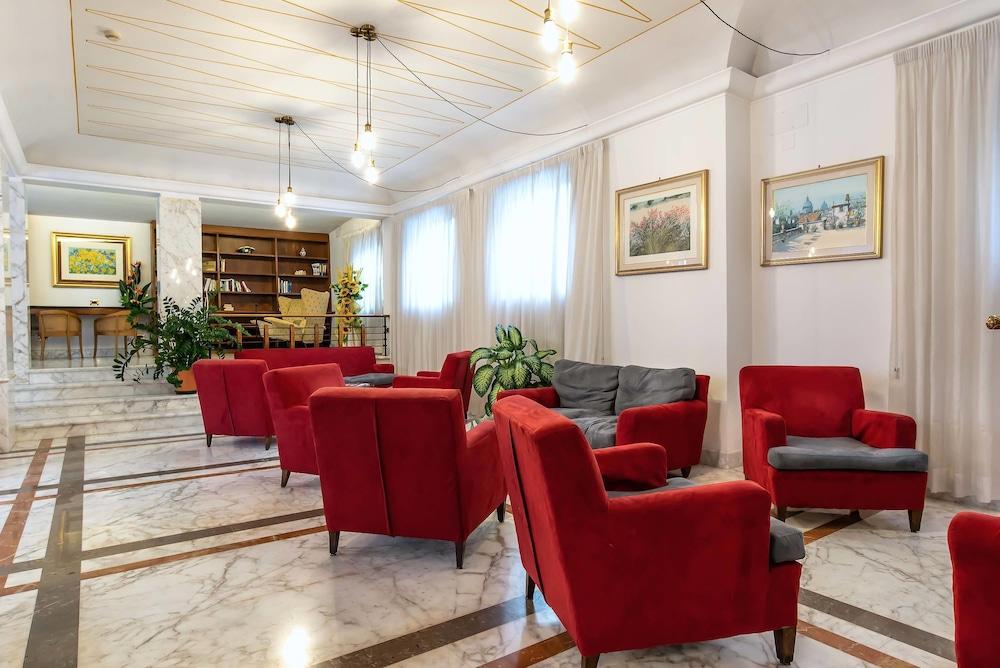 Santa Prisca Hotel Roma