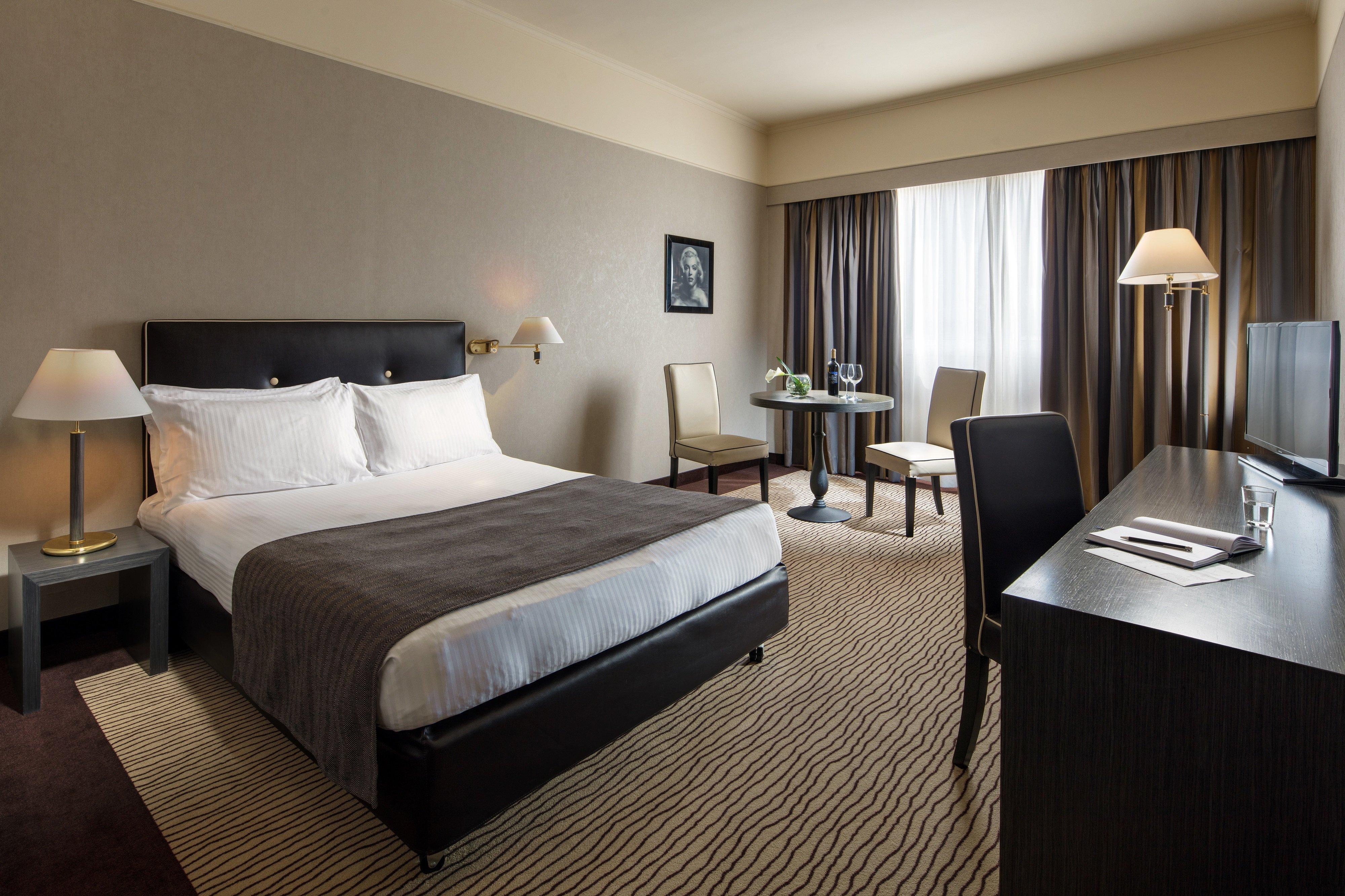 - Eur Parco Dei Medici By Ihg Hotell Roma