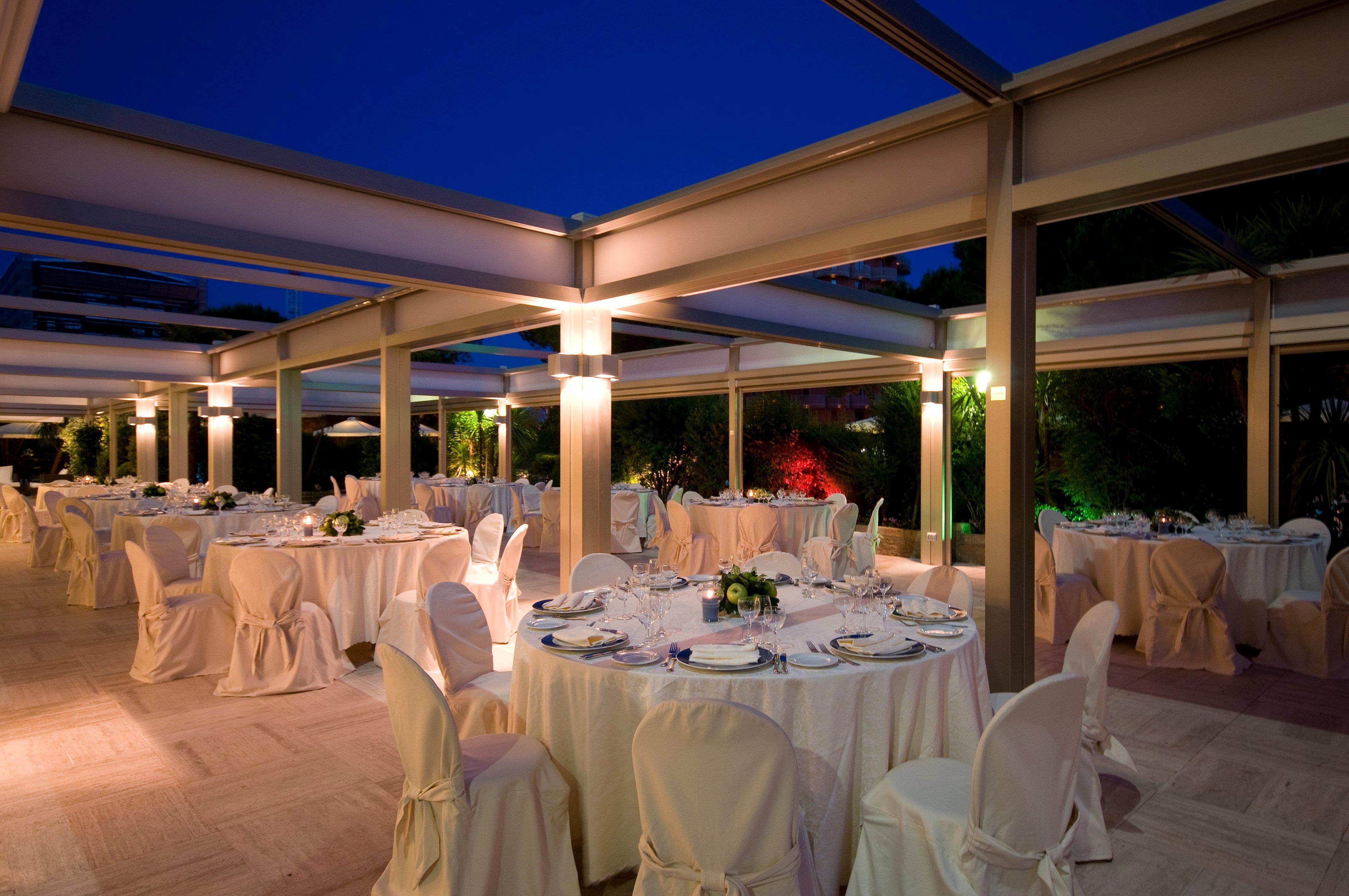 - Eur Parco Dei Medici By Ihg Hotell Roma