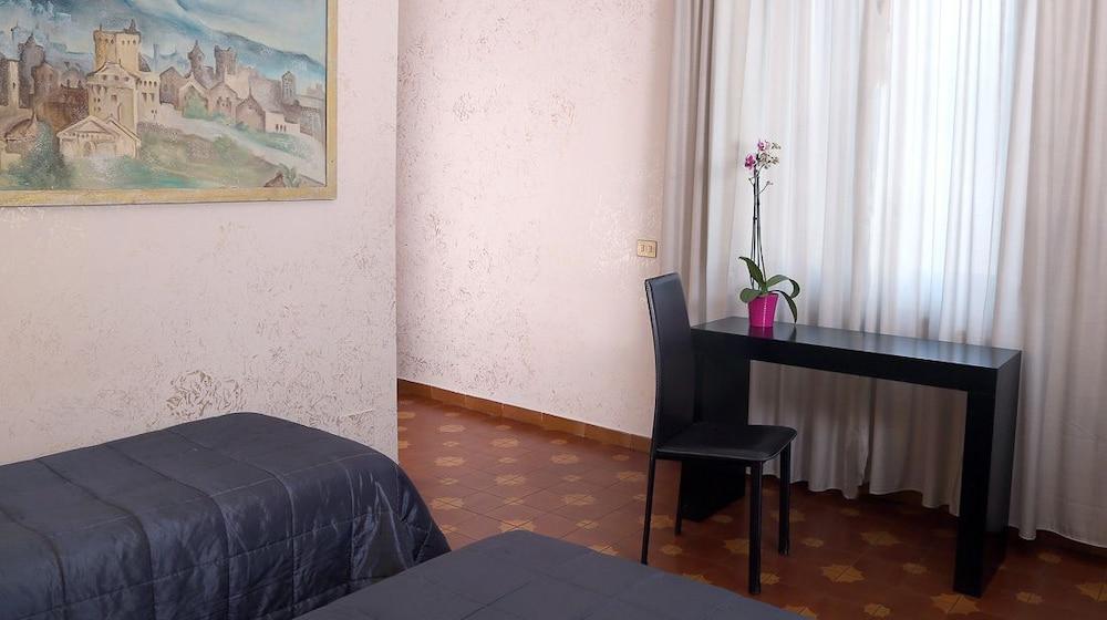 Hotel Roma Room Hotel Roma