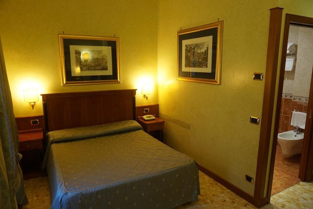 Hotel Miami 3*