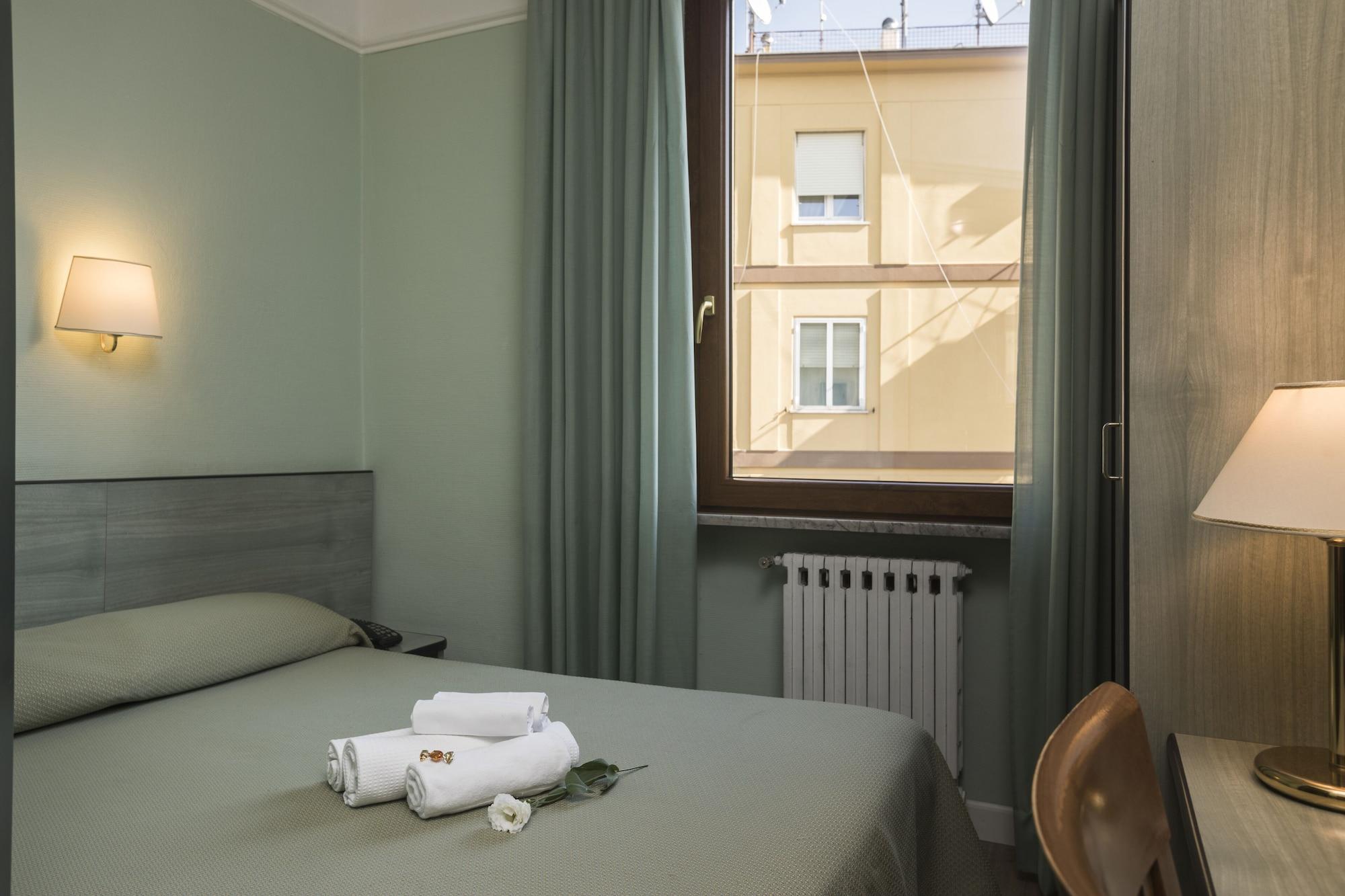 Hotel Rosa 3*