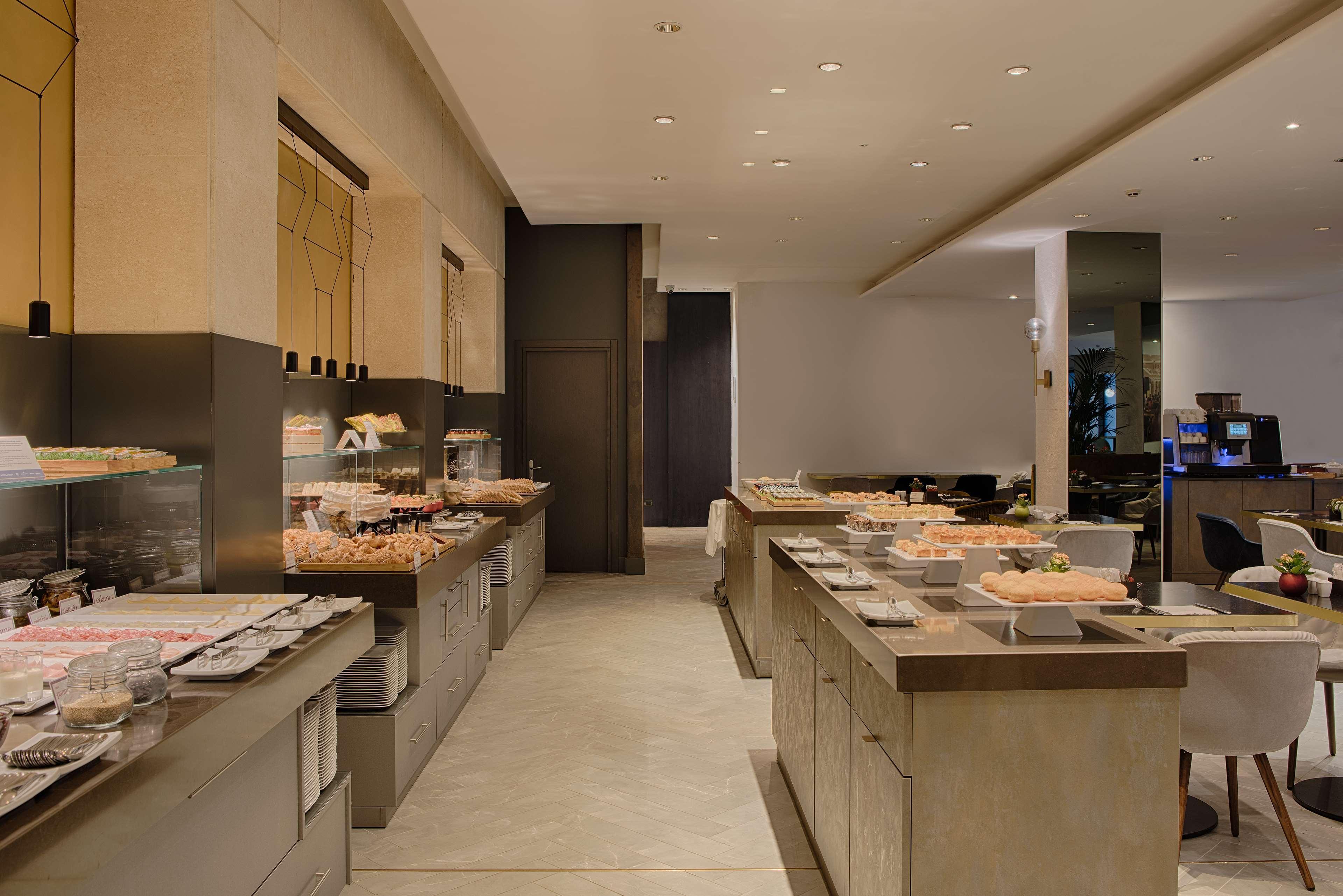 Hotel Nh Collection Centro 4*