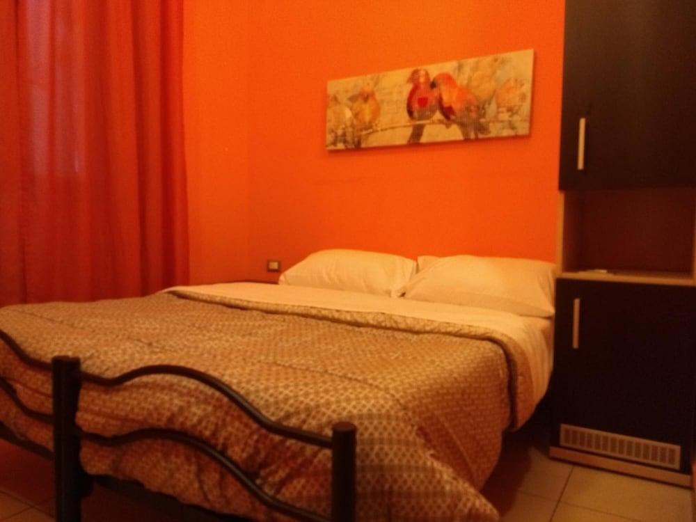 San Lorenzo Albergue Roma