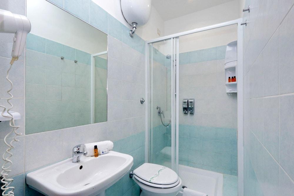 Domus Domas & Boutique - Golden Keys Collection Bed & Breakfast 3*
