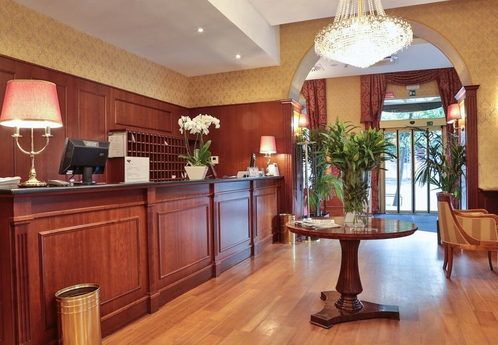 Milton Hotel