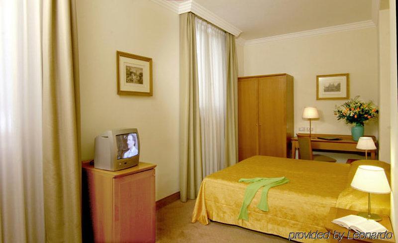 Hotell Xx Settembre 3*