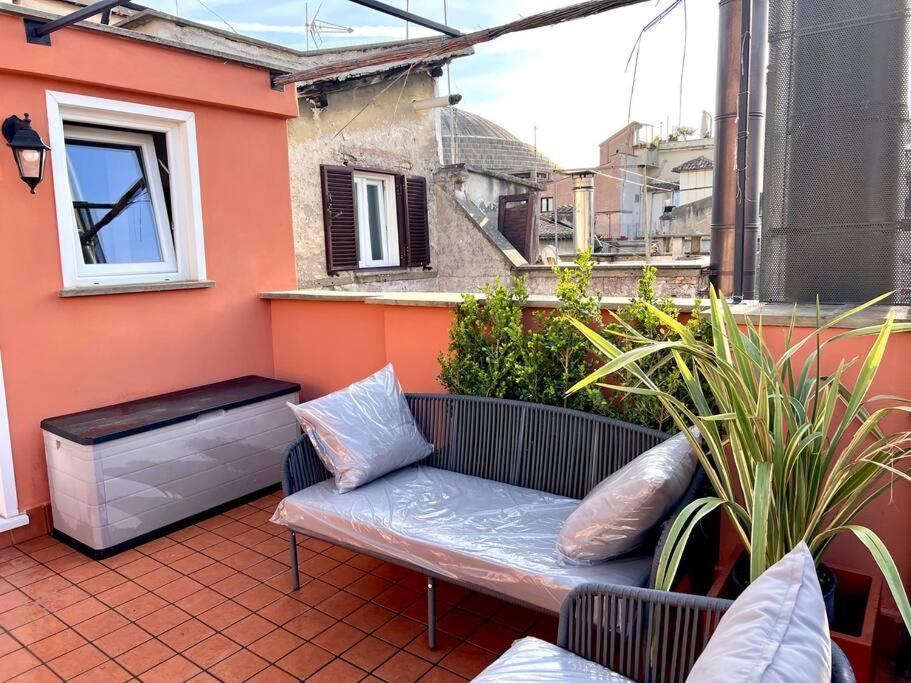 New! Uptown Terraces Roma