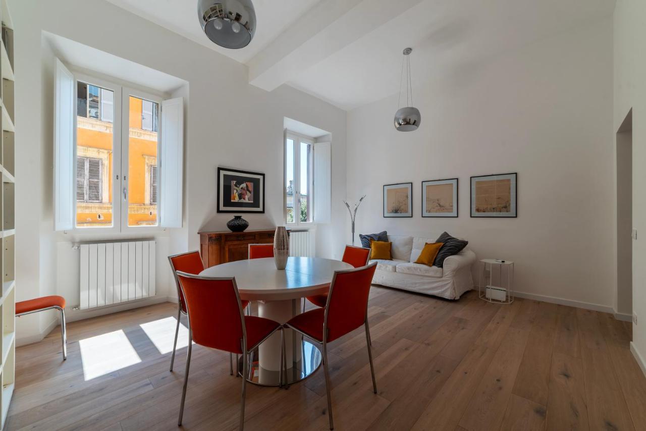 Termini & Acquario Romano Bright Apartamento *