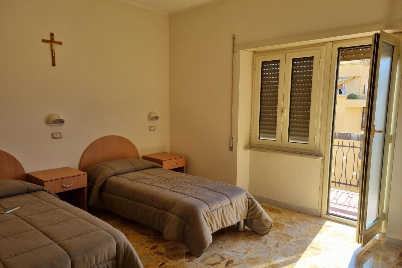 Palazzo Sant'antonio Hotell *