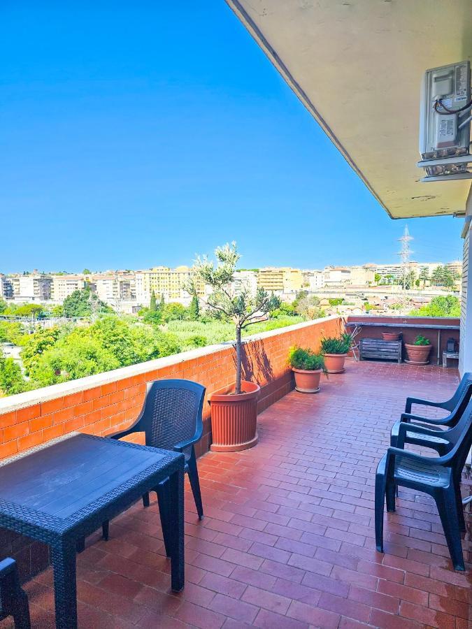 Sunset Terrace Penthouse Apartment Rom