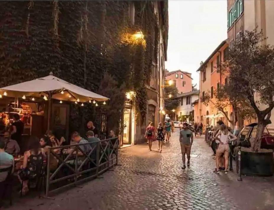 Intimo Ed Eclettico A Trastevere Roma