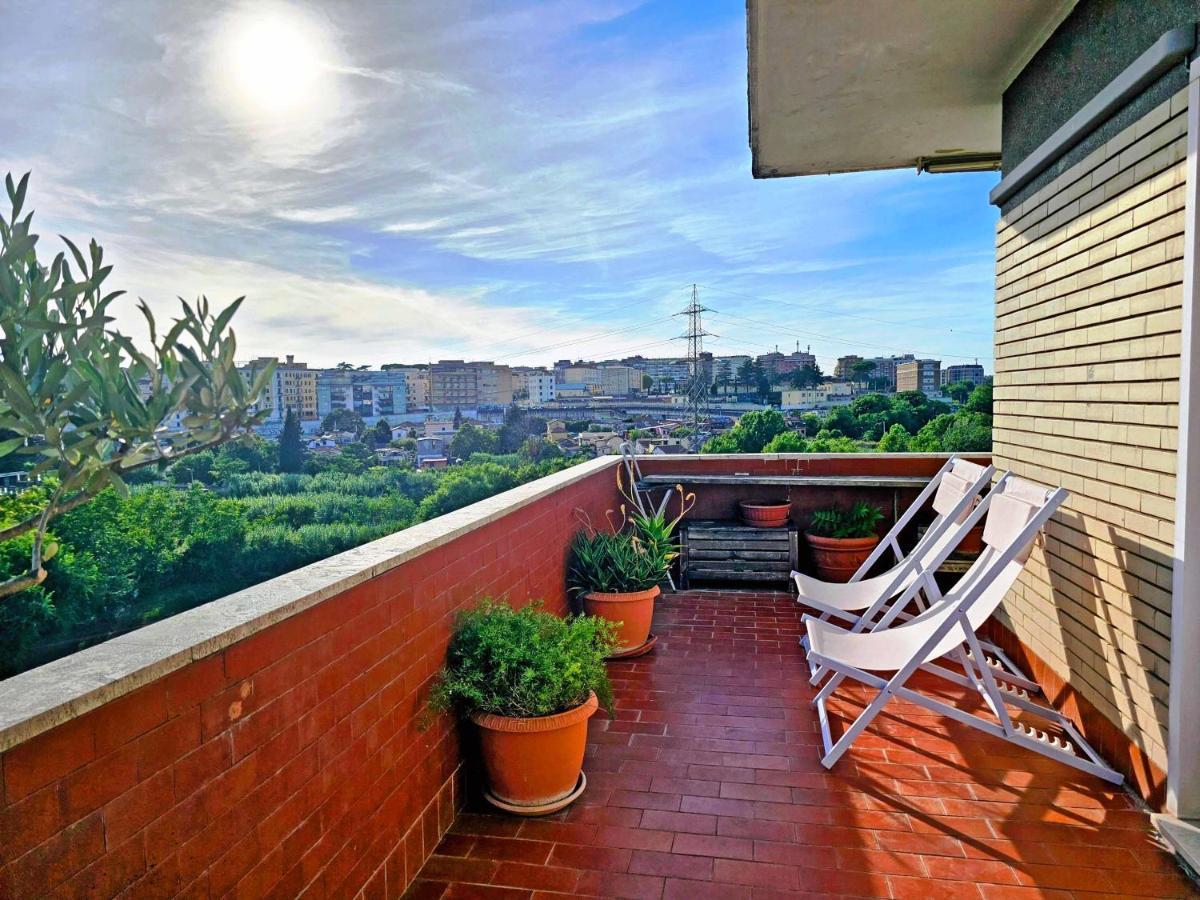 Sunset Terrace Penthouse Apartment Rom