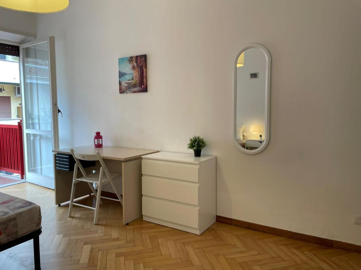 Group Apartment Rom