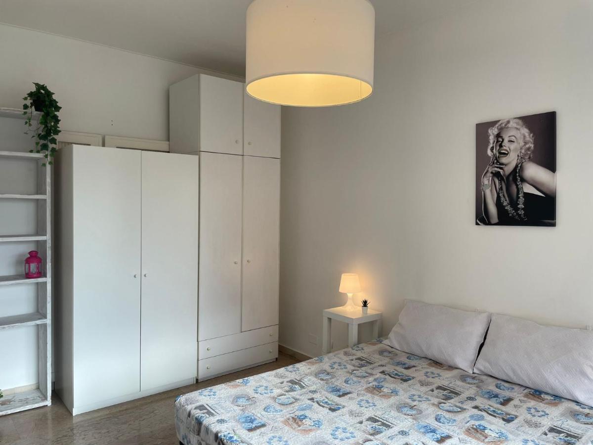 Group Apartment Rom