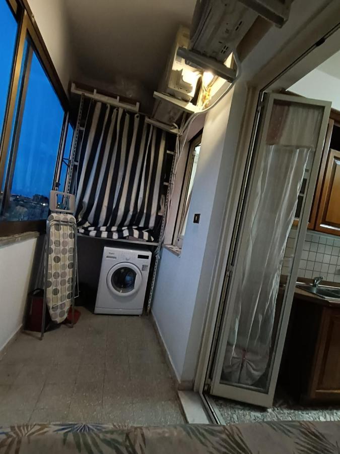 A Casa Di Lo Apartment