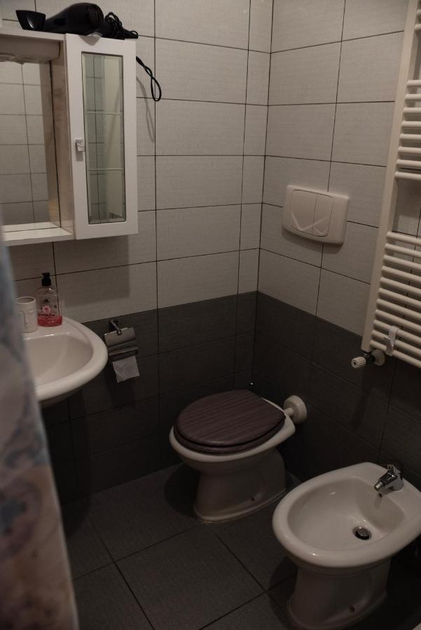 Red House Tiburtina Apartamento