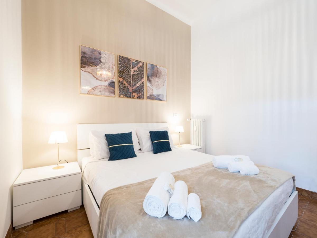 {2 Steps From The Colosseum} Free Wi-fi & Netflix Appartamento
