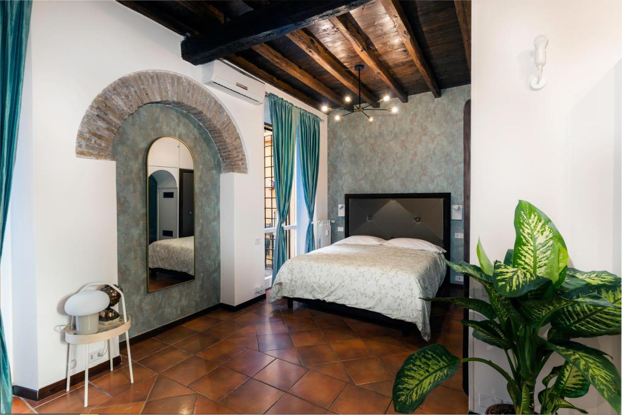 Appartamento Quiet Trevi Fountain With Patio And Backyard Roma