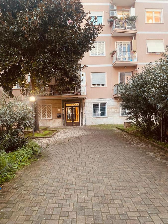 Large Garden Appartamento