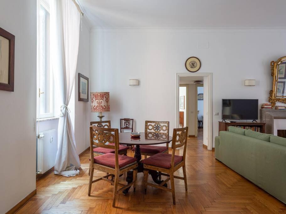 Giulia Luxury Two Bedroom Apartment